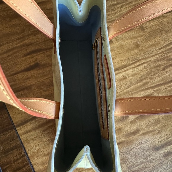 Louis Vuitton Handbag Mini Vernis Houston Monogram Light Yellow - Picture 5 of 10